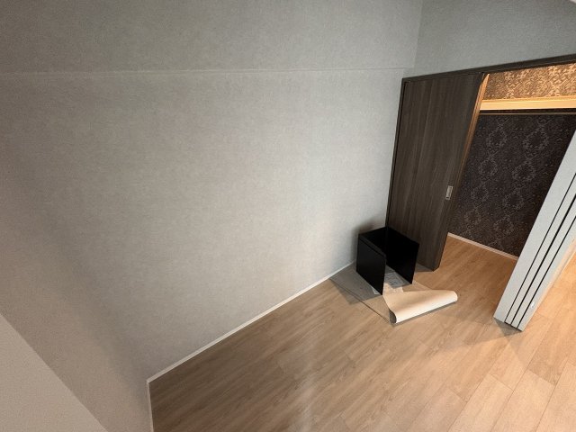 その他部屋・スペース　落ち着いて過ごせるお部屋なので、寝室にいかがでしょうか