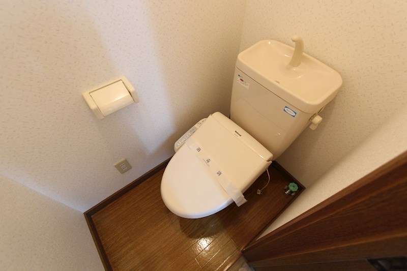 メイプルハウスAのトイレ写真