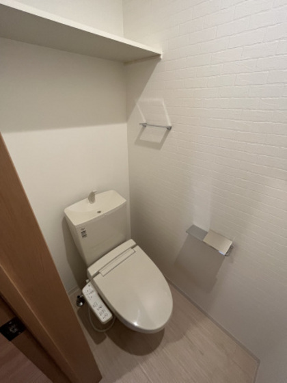 REGALEST LB 下伊福のトイレ写真