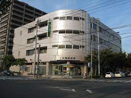 郵便局　丸亀郵便局（郵便局）まで251m