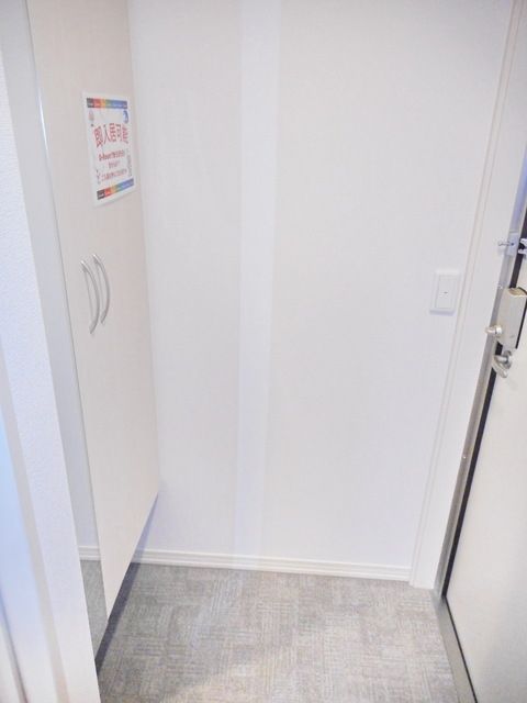 Prelude池尻の玄関写真