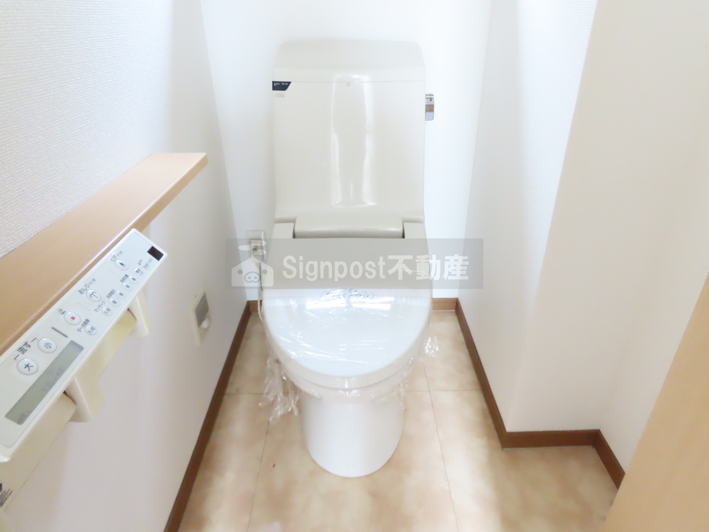ＪＲ長崎本線 高田駅 徒歩68分 2階建 築19年のトイレ写真