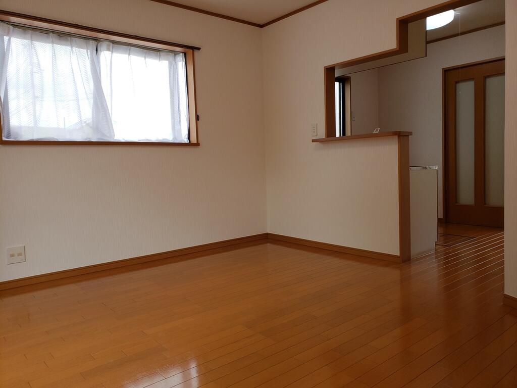 ＪＲ常磐線 土浦駅 徒歩7分 2階建 築22年の居間写真