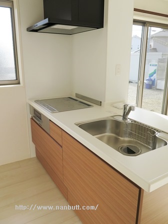 キッチン　対面式システムキッチン