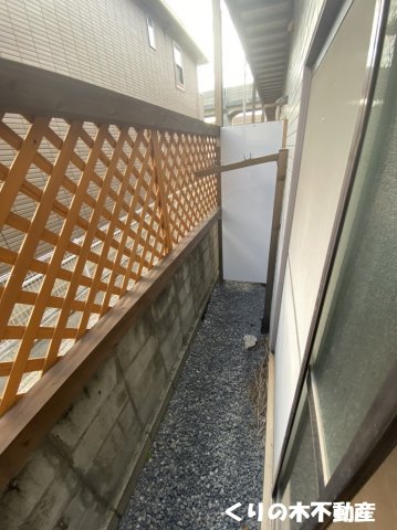 バルコニー　お洗濯にも便利なバルコニー付き