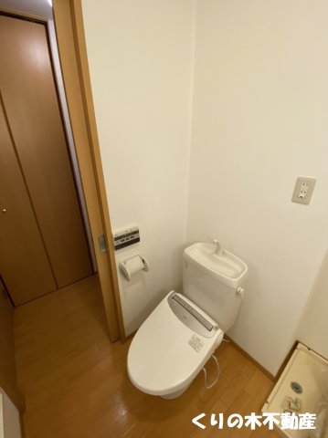 トイレ　同タイプのお部屋です（現況を優先します）