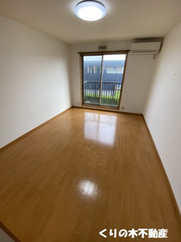 居室・リビング　同タイプのお部屋です（現況を優先します）
