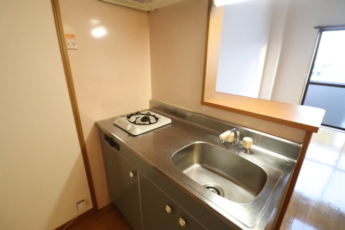 キッチン　同タイプ物件の内観イメージ