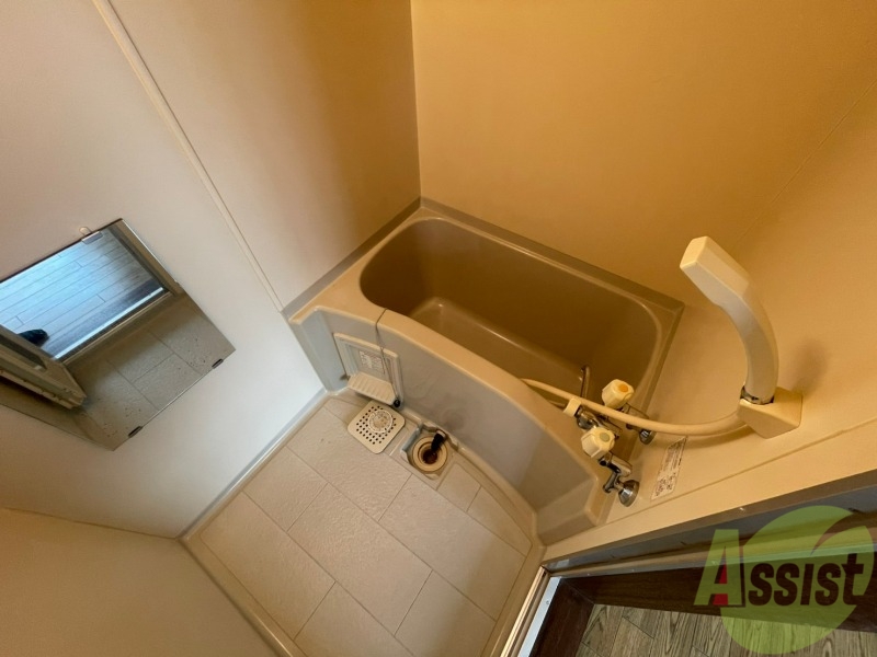 バス・シャワールーム　お風呂です。ゆっくりお風呂につかるのも体に良いですね～