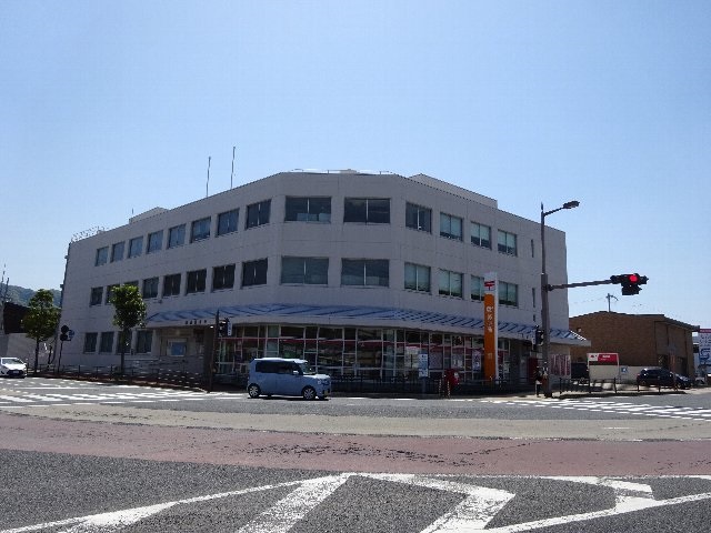 郵便局　海南郵便局様（郵便局）まで488m