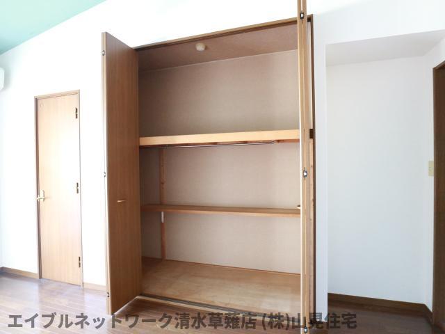 収納　たっぷりとした収納スペースです