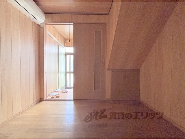 居室・リビング　洋室