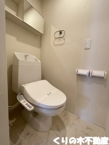 トイレ　シンプルで使いやすいトイレです