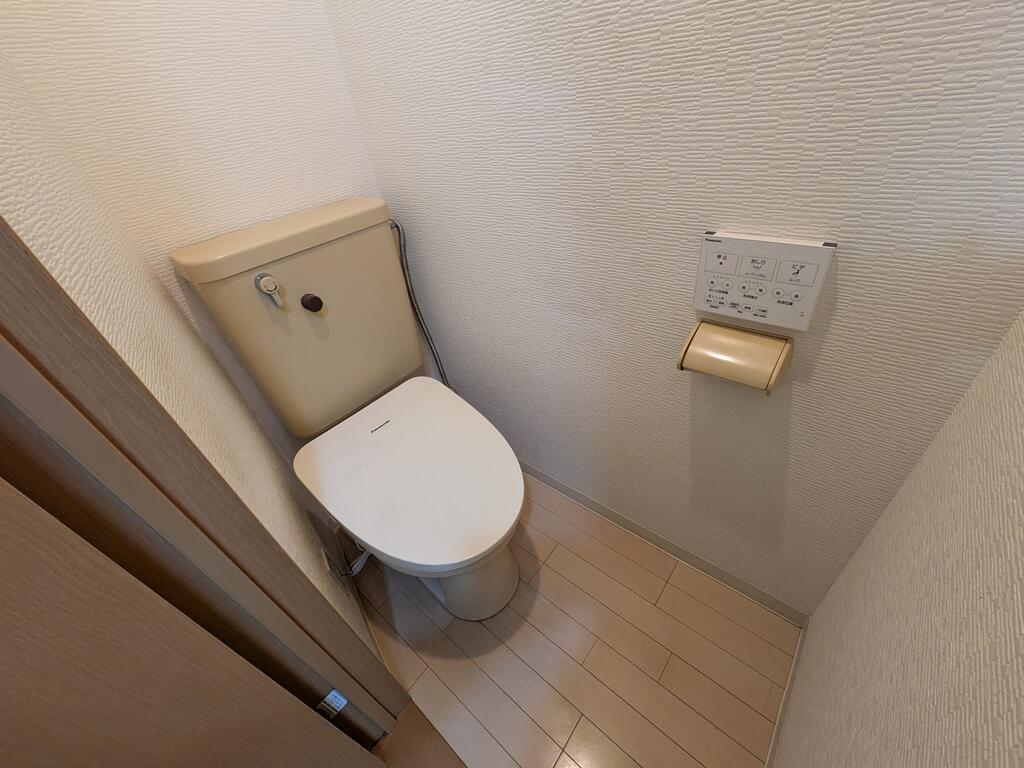 ウイングハイツ小山のトイレ写真