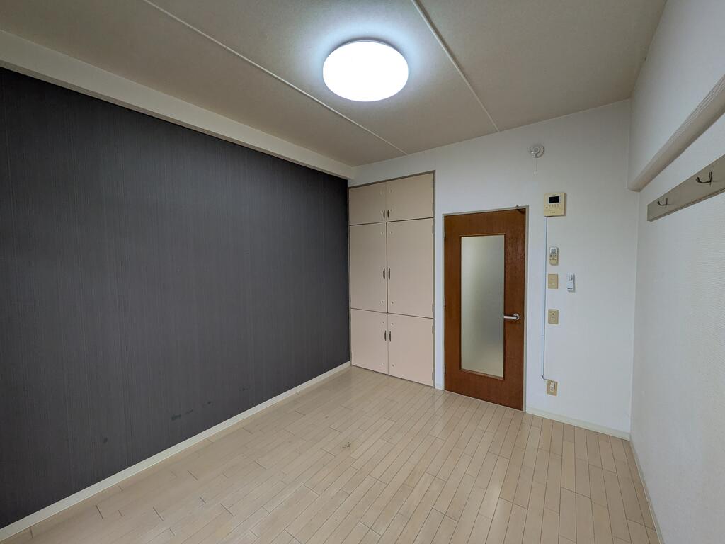 ウイングハイツ小山の居間写真