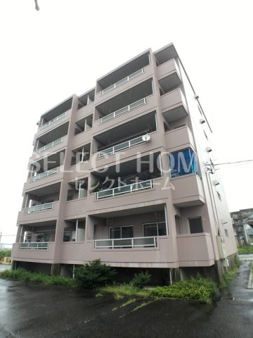 建物外観　落ち着いた雰囲気の外観です