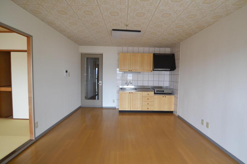 居室・リビング　日当たり良好のお部屋でのびのび過ごしませんか。