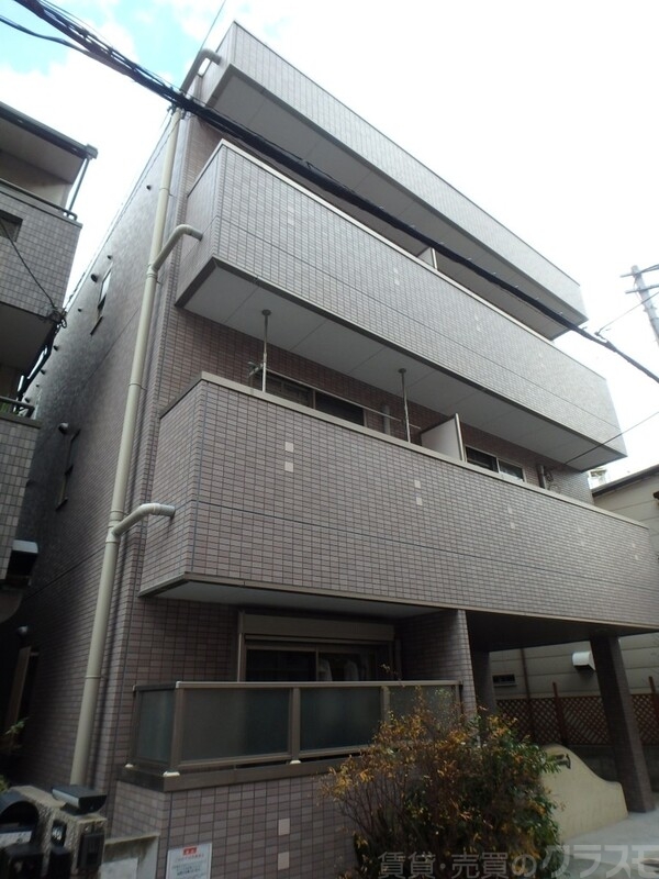 大阪市東住吉区針中野のマンションの建物外観