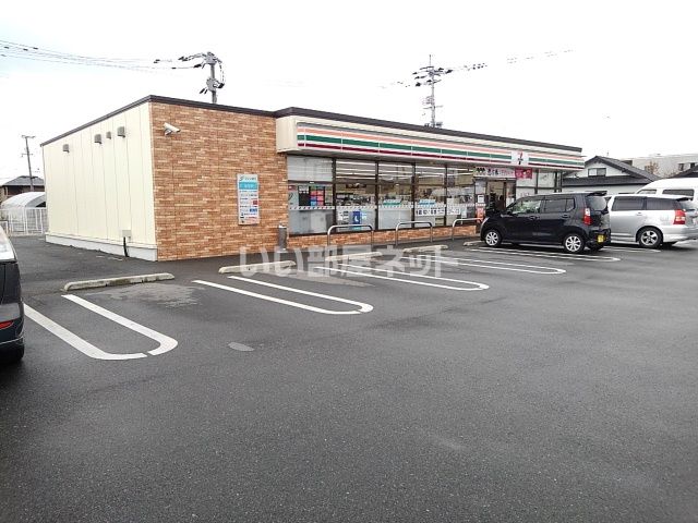コンビニ　セブンイレブン 筑後野町店（コンビニ）まで858m