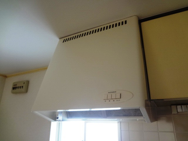 キッチン　換気扇