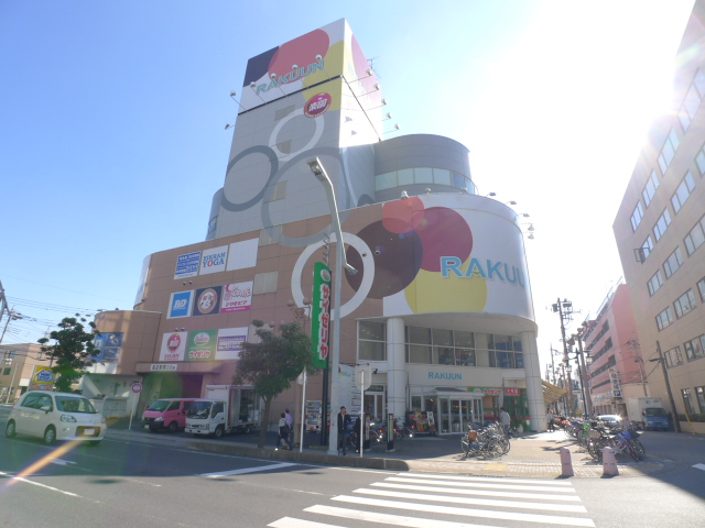 【グランドールＫ南越谷駅前のショッピングセンター】