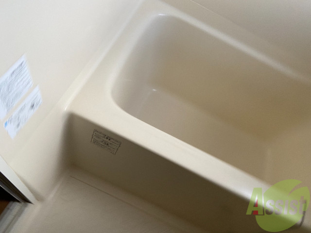 バス・シャワールーム　ガス代がかからないので、お湯を張っても怖くないですね。