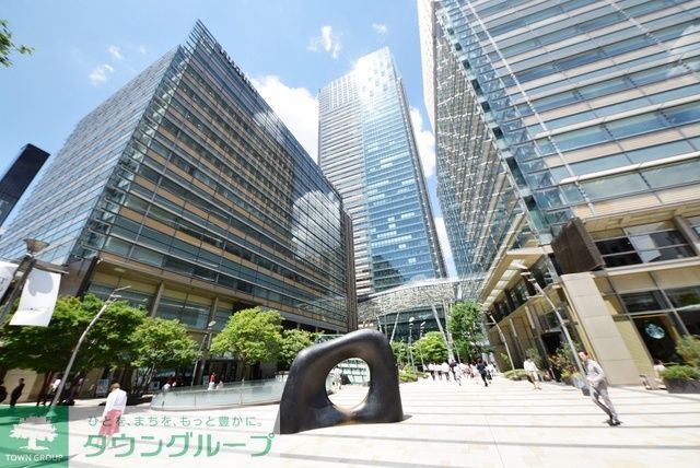 【港区六本木のマンションのスーパー】