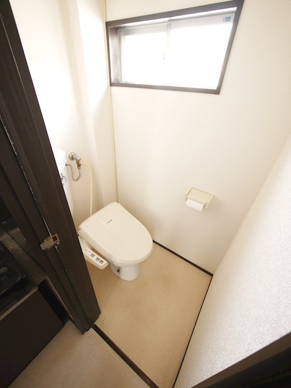 トイレ　ウォシュレット