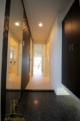 玄関　ARROW FIELDS貮番館