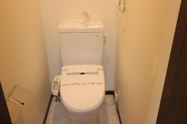 トイレ　同物件別室です。