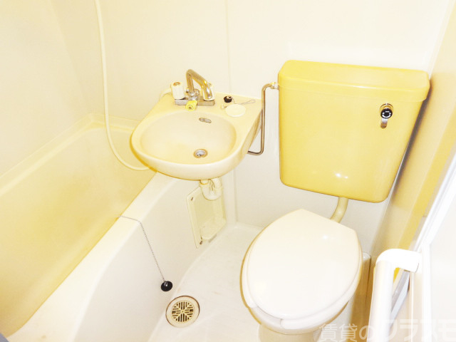 トイレ　ユニットバスですが寛いで下さい☆