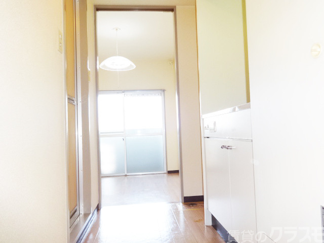 玄関　玄関からの眺めです☆キレイな室内です！