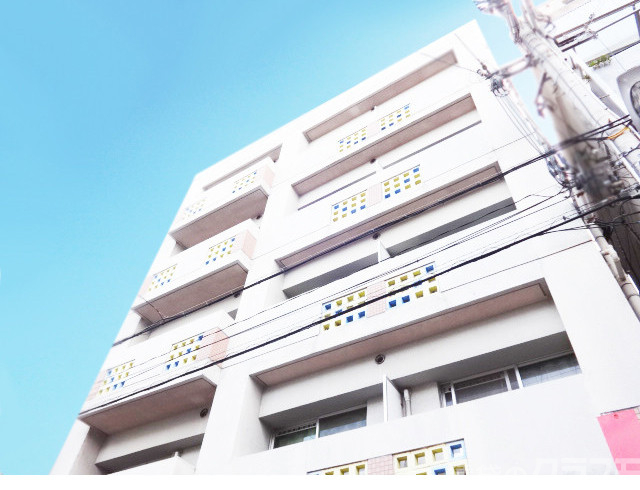 建物外観　駅近☆阪急京都線より徒歩１分の好立地です♪