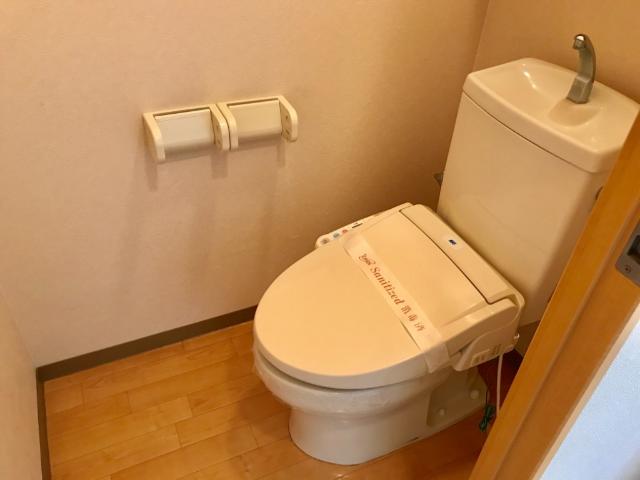 トイレ　トイレ