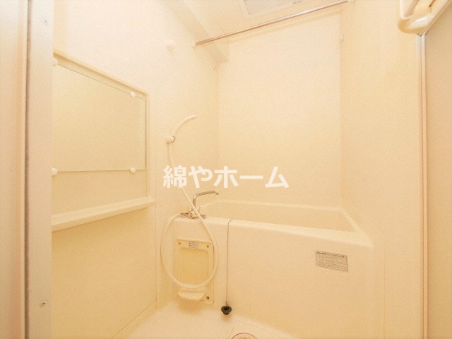 バス・シャワールーム　お風呂で日々の疲れを落としましょう