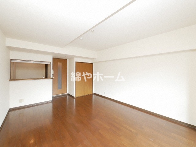 居室・リビング　個人の部屋や寝室として使える洋室です