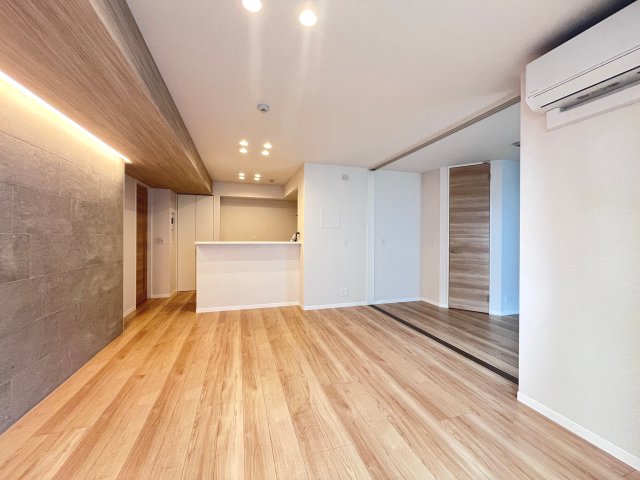 その他　LDK13.9帖