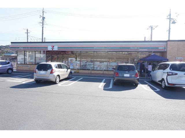 コンビニ　セブンイレブン蒲郡三谷北通1丁目店（コンビニ）まで358m