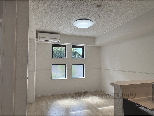 居室・リビング　洋室