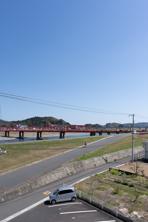 眺望　赤鉄橋が見えます。