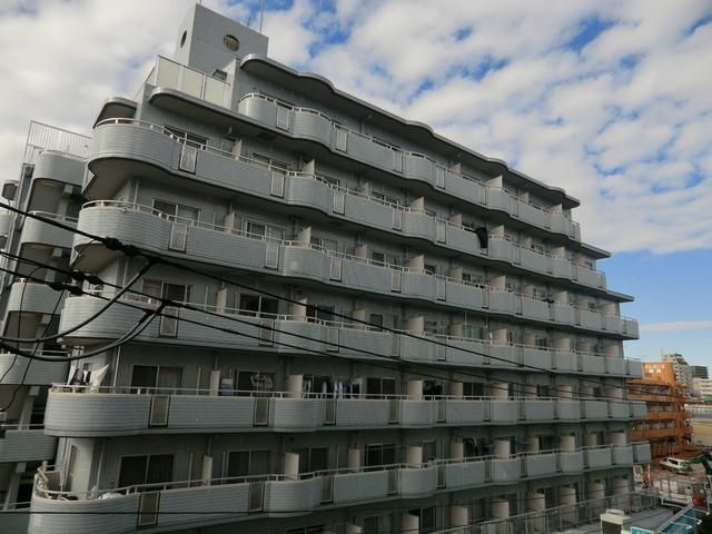 建物外観　大型賃貸マンション