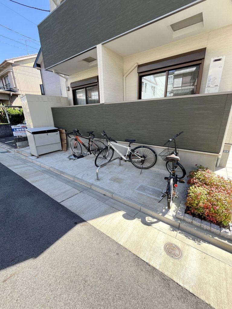 その他　駐車場