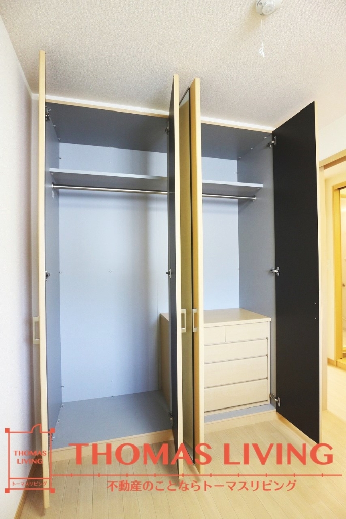 収納　※同メーカーの類似物件の写真となります。