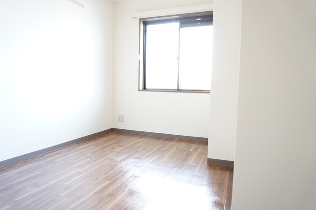 その他部屋・スペース　★５．７帖の洋室です★