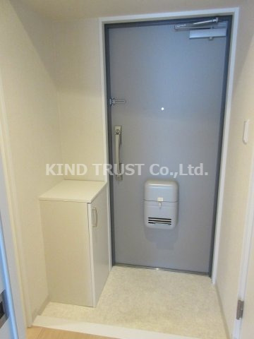 玄関　明るい玄関です