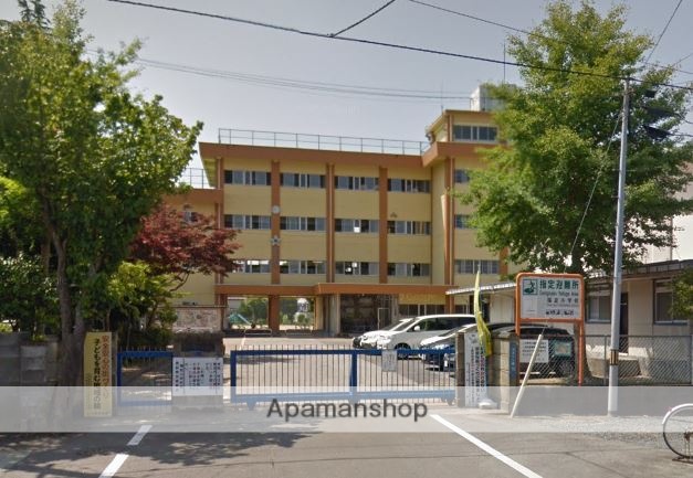 小学校　仙台市立福室小学校（小学校）まで320m