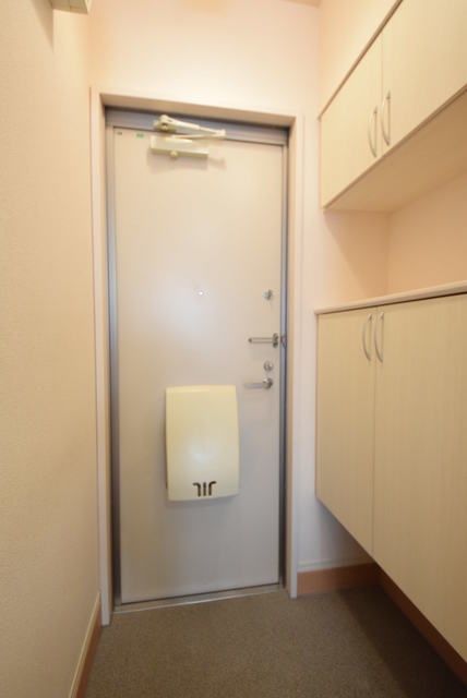 玄関　★見学希望等はタウンハウジング中央林間店までお気軽に♪★
