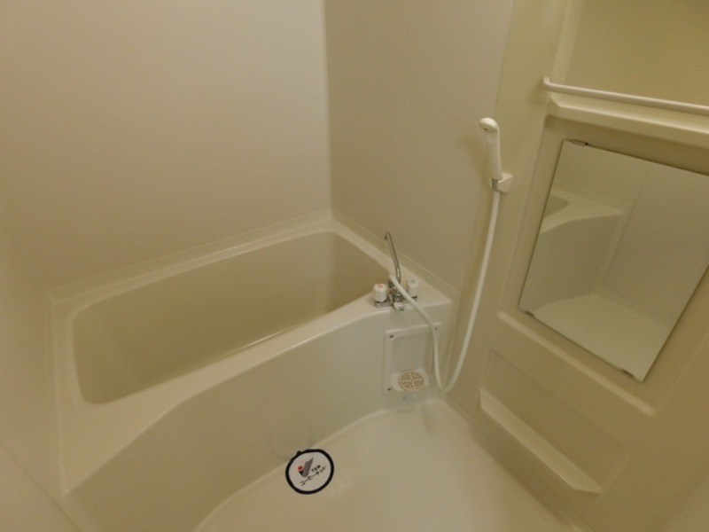 バス・シャワールーム　図面と現状に相違がある場合には現状を優先