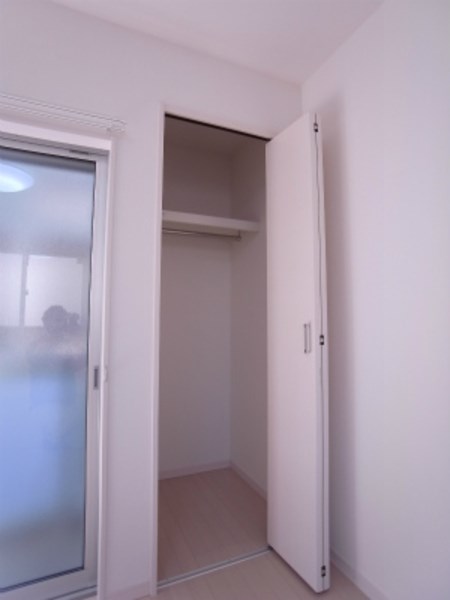 収納　同建物別室の写真です。