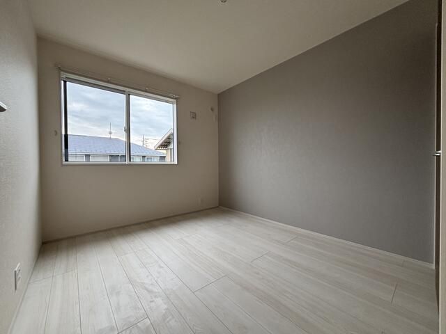 その他　明るい雰囲気で暮らしやすい！優しい質感の室内がオススメ☆